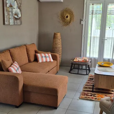 Maison Familiale Grau D'agde, 800m Plage, Parking, Clim