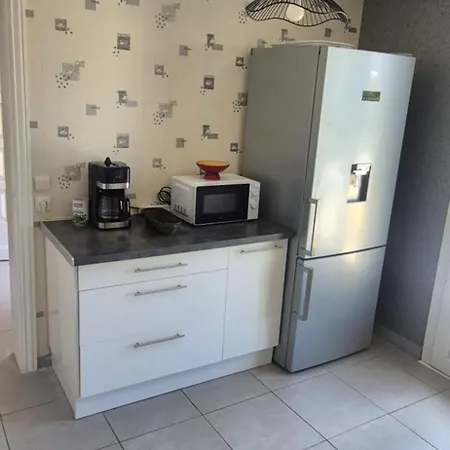 Maison Familiale Grau D'agde, 800m Plage, Parking, Clim וילה