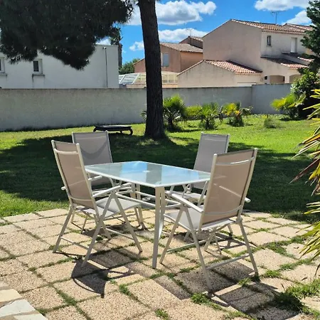 Maison Familiale Grau D'agde, 800m Plage, Parking, Clim